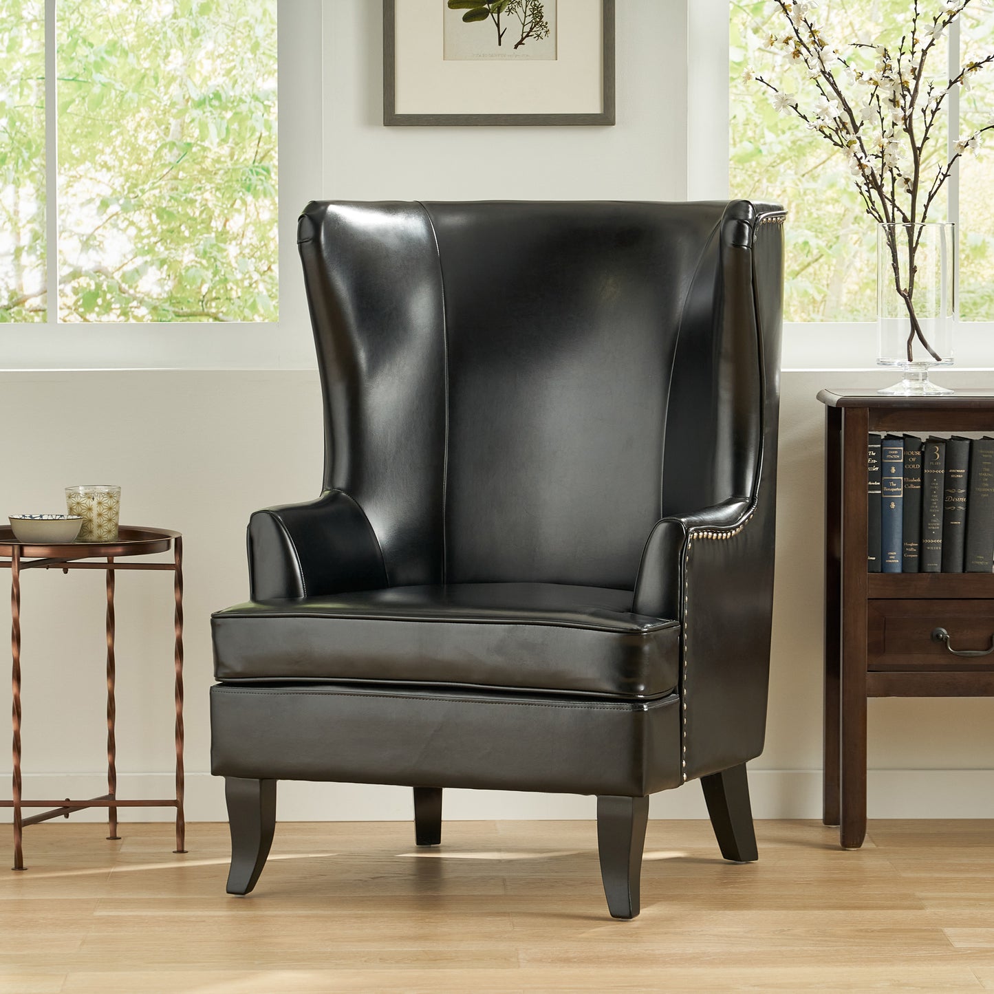 HI-BACK WING CHAIR