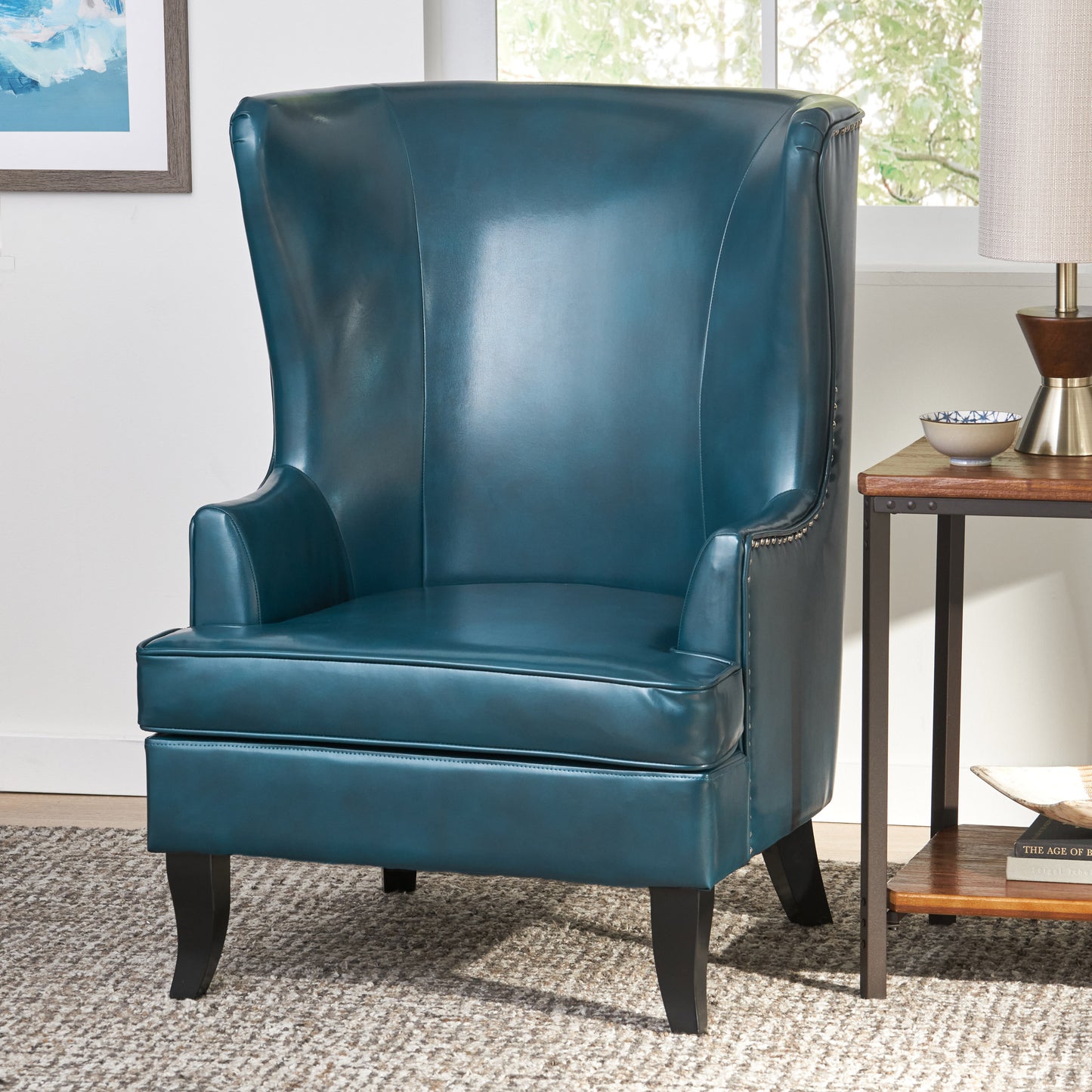 HI-BACK WING CHAIR